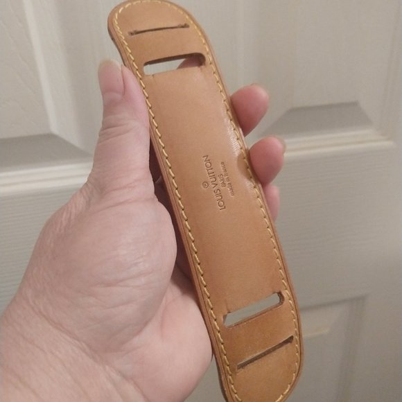 Louis Vuitton Extra Large Strap Pad - Picture 1 of 8